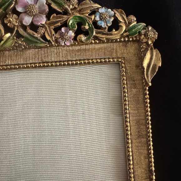 Matson Floral Gold tone Picture Frame hold 4x 3 photo - Picture 2 of 9